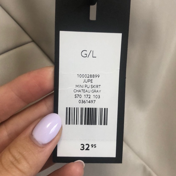 ******SOLD******NWT Dynamite Faux Leather Skirt - Picture 5 of 5